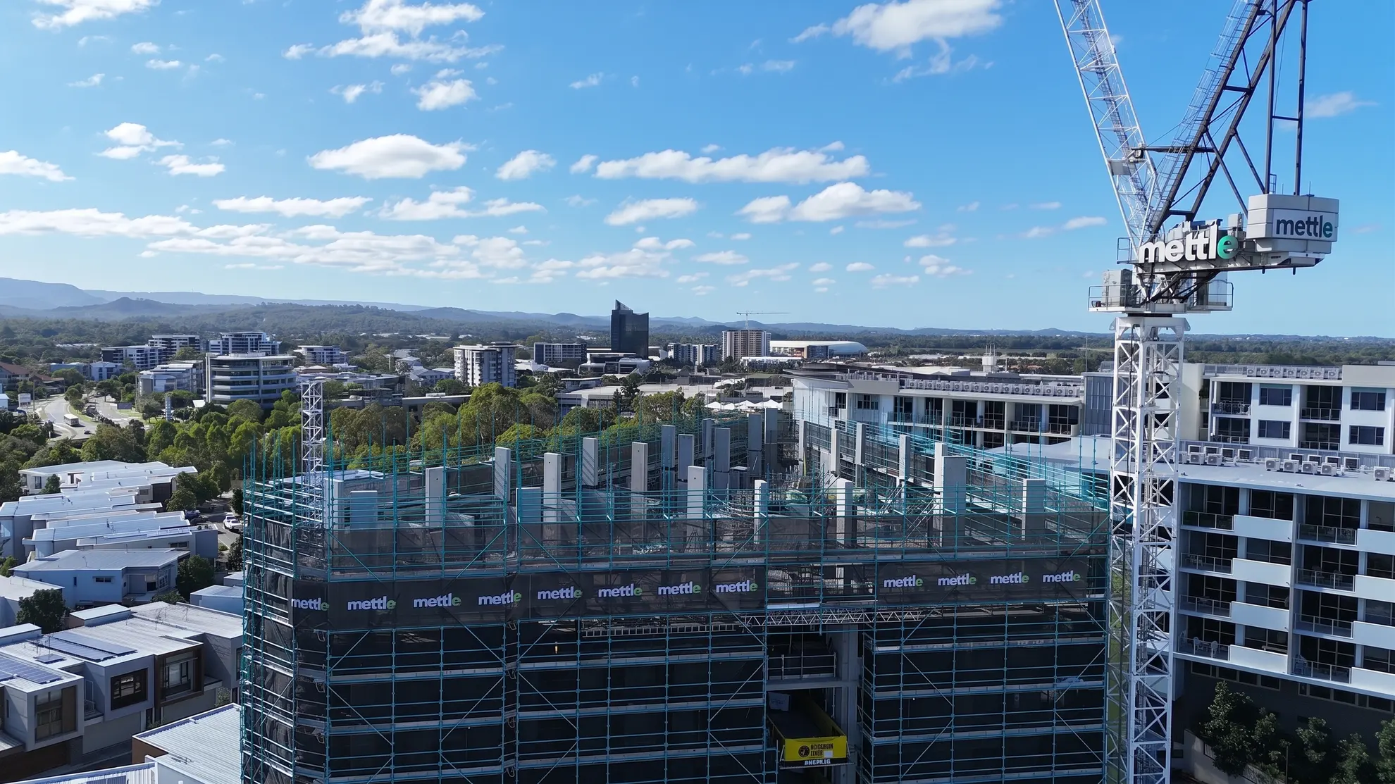 construction-crane-building-complex